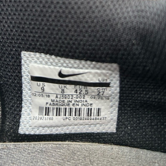 Nike Fly By II low top athletic sneaker gray gold. Men’s 9 - Picture 9 of 9